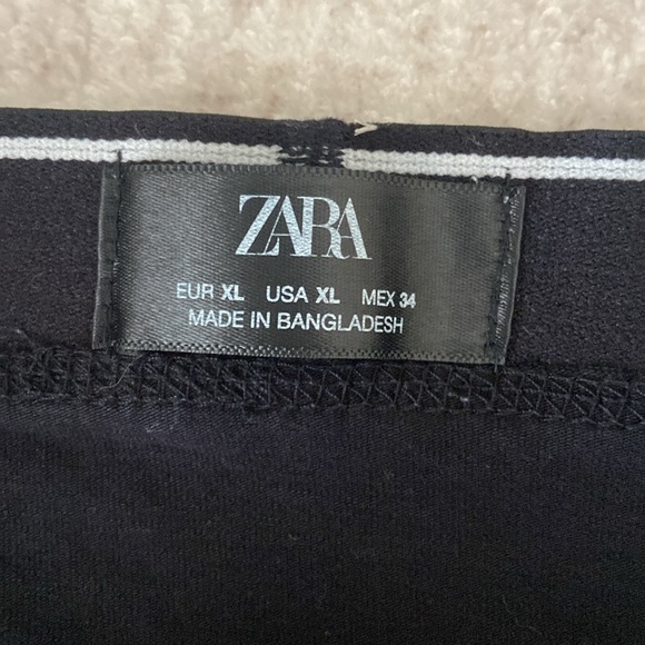 Zara men’s size XL boxer briefs, 2 black,2 beige and 1 grey - Picture 2 of 5